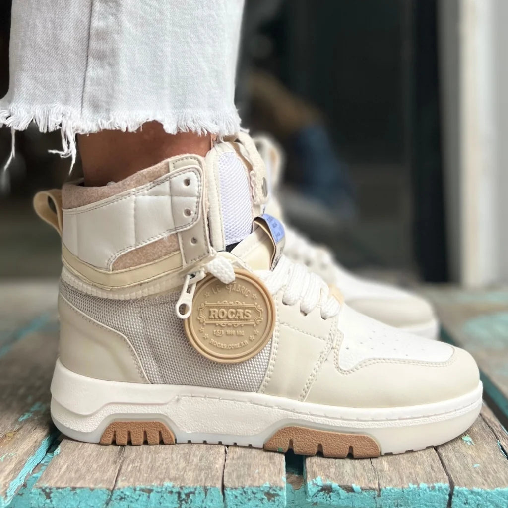 Retro Max 01